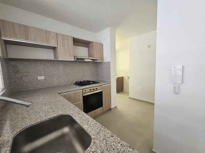 Apartamento de 3 alcobas en arriendo en Ricaurte, Ricaurte, 110 m² · foto 5 de 24