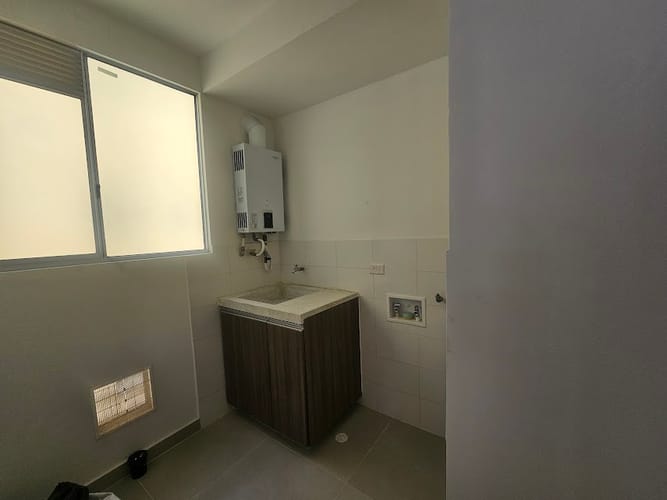 Apartamento de 3 alcobas en arriendo en Ricaurte, Ricaurte, 110 m² · foto 6 de 24
