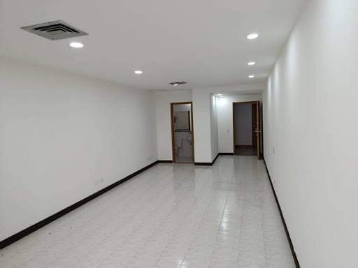Oficina en arriendo en Patio Bonito, Medellín, 40 m² · foto 5 de 6