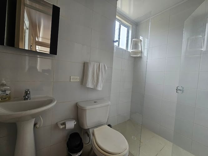 Casa de 3 alcobas en venta en Ricaurte, Ricaurte, 65 m² · foto 18 de 24