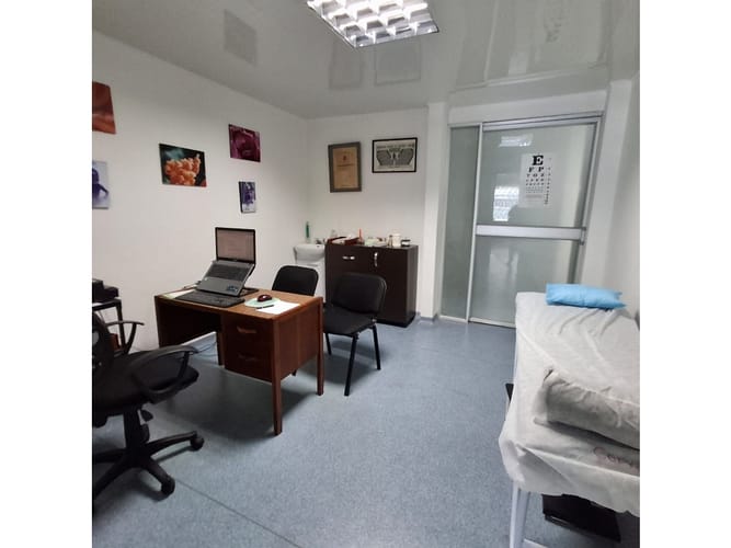 Casa de 9 alcobas en venta en Andes Norte, Bogotá, 270 m² · foto 3 de 17