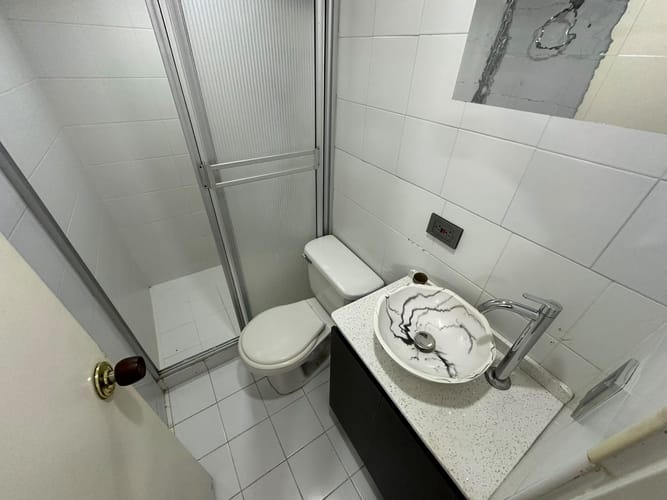 Apartamento de 3 alcobas en arriendo en El Trapiche, Bello, 50 m² · foto 14 de 16