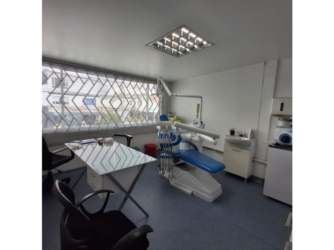 Casa de 9 alcobas en venta en Andes Norte, Bogotá, 270 m² · foto 10 de 17