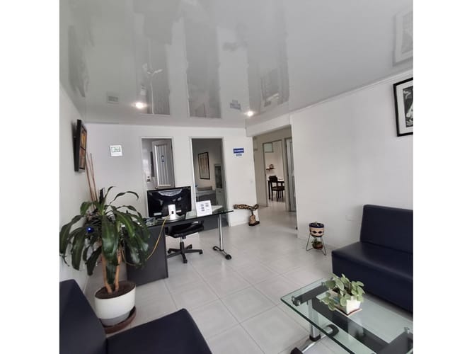 Casa de 9 alcobas en venta en Andes Norte, Bogotá, 270 m² · foto 11 de 17