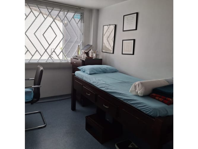 Casa de 9 alcobas en venta en Andes Norte, Bogotá, 270 m² · foto 15 de 17