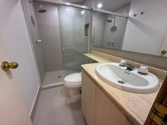 Apartamento de 2 alcobas en arriendo en La Florida, Medellín, 134 m² · foto 15 de 15