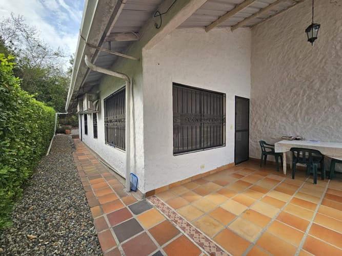 Casa de 5 alcobas en venta en Ricaurte, Ricaurte, 416 m² · foto 5 de 24