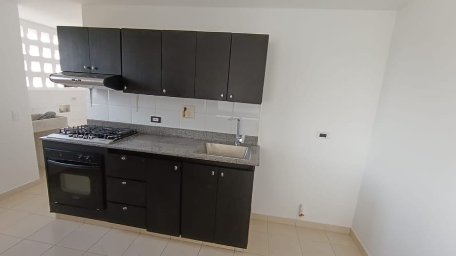 Apartamento de 3 alcobas en arriendo en La Florida, Medellín, 117 m² · foto 7 de 21