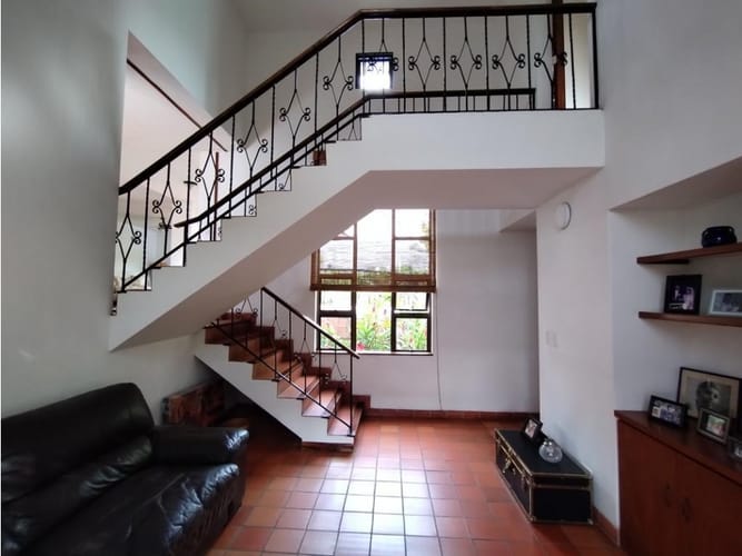 Casa de 3 alcobas en venta en Las Mercedes, Jamundí, 250 m² · foto 8 de 15