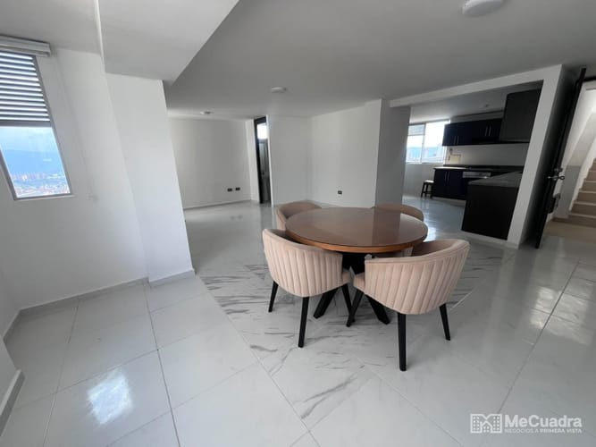 Apartamento de 3 alcobas en venta en Nuevo Sotomayor, Bucaramanga, 121 m² · foto 2 de 24
