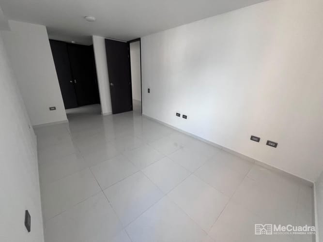 Apartamento de 3 alcobas en venta en Nuevo Sotomayor, Bucaramanga, 121 m² · foto 16 de 24