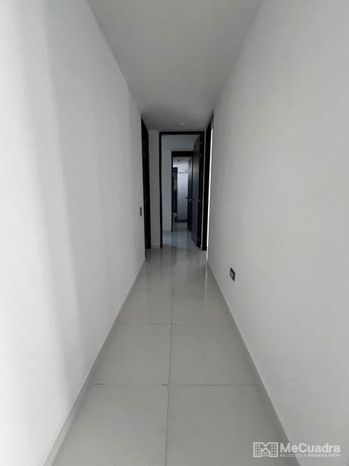 Apartamento de 3 alcobas en venta en Nuevo Sotomayor, Bucaramanga, 121 m² · foto 17 de 24