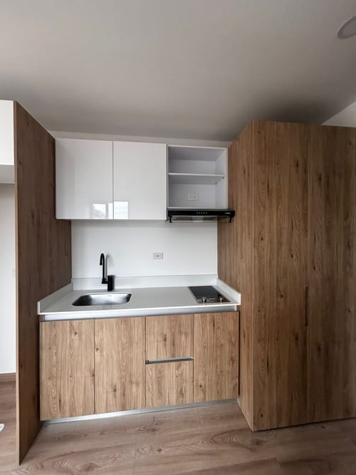 Apartaestudio en arriendo en Chico Norte, Bogotá, 30 m² · foto 7 de 14