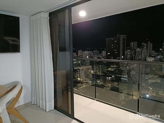 Apartamento de 3 alcobas en venta en La Aurora, Bucaramanga, 84 m² · foto 6 de 21