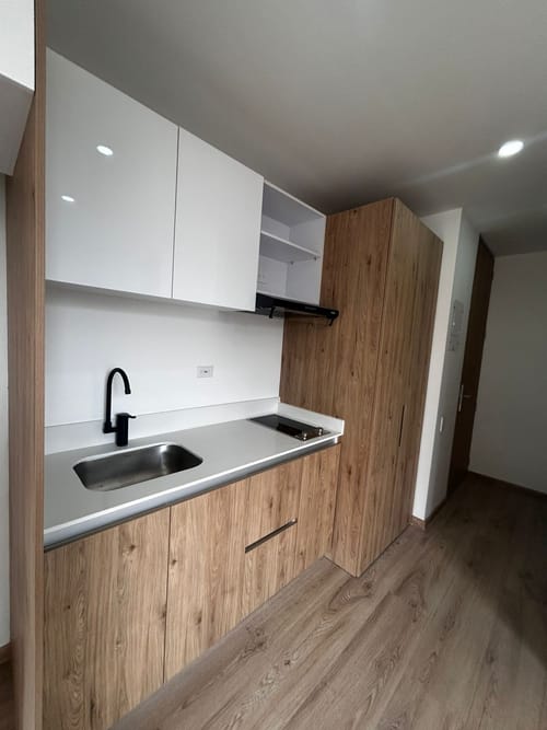 Apartaestudio en arriendo en Chico Norte, Bogotá, 30 m² · foto 8 de 14