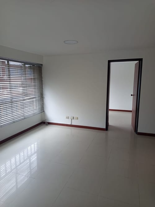 Apartamento de 2 alcobas en arriendo en La Estanzuela, Bogotá, 45 m² · foto 3 de 12