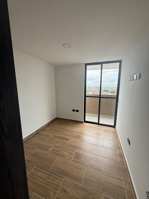 Apartamento de 3 alcobas en arriendo en Los Corales, Pereira, 95 m² · foto 16 de 23