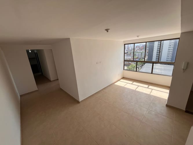 Apartamento de 3 alcobas en venta en Alarcon, Bucaramanga, 71 m² · foto 4 de 15