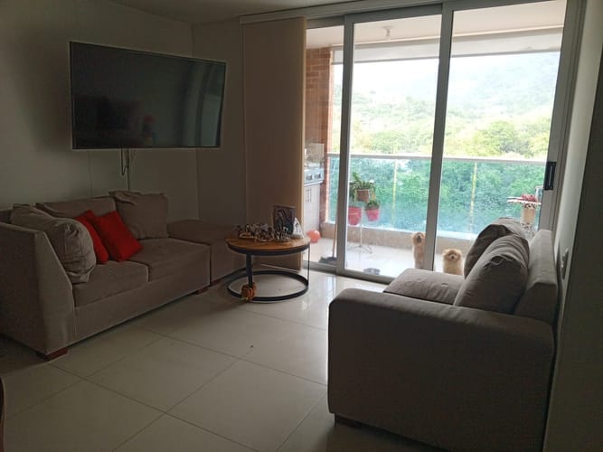 Apartamento de 3 alcobas en venta en El Recreo, Floridablanca, 73 m² · foto 3 de 6