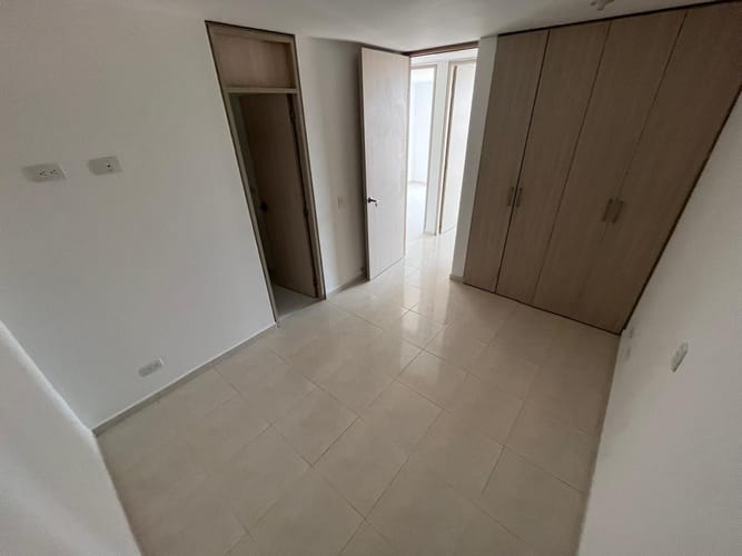 Apartamento de 3 alcobas en venta en San Francisco, Bucaramanga, 63 m² · foto 5 de 10