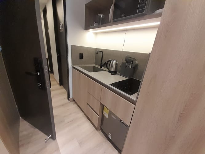 Apartaestudio en arriendo en Laureles, Medellín, 30 m² · foto 8 de 10