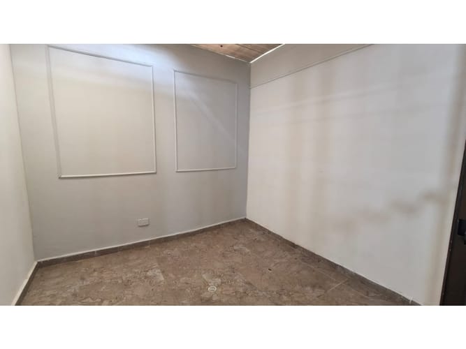 Oficina en arriendo en San Diego, Medellín, 380 m² · foto 3 de 14