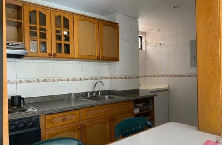 Apartamento de 1 alcoba en arriendo en El Virrey, Bogotá, 50 m² · foto 3 de 6