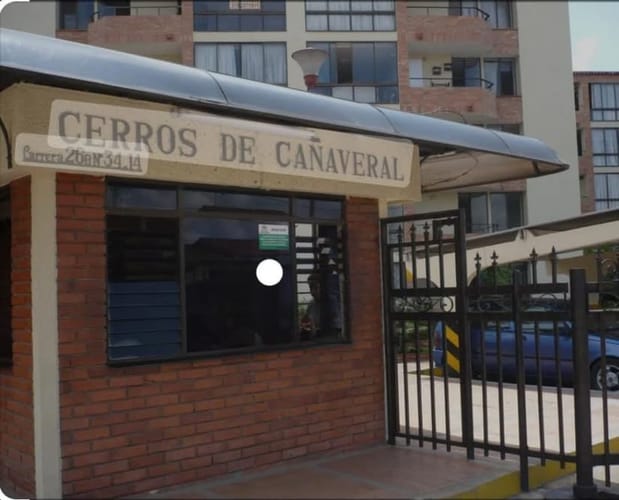 Apartamento de 3 alcobas en venta en Cañaveral, Floridablanca, 94 m² · foto 6 de 6