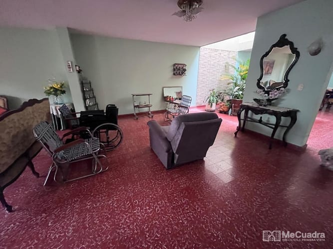 Casa de 11 alcobas en venta en San Alonso, Bucaramanga, 351 m² · foto 7 de 24