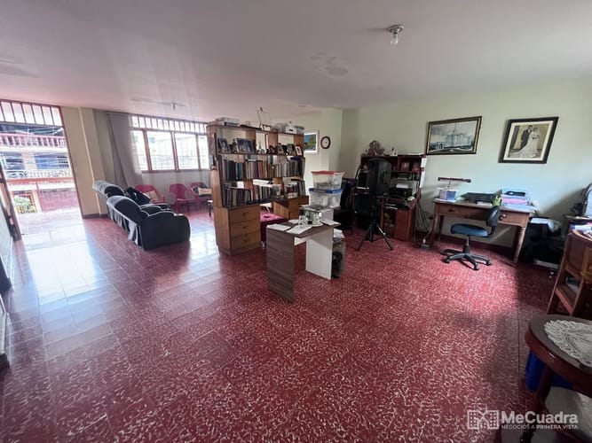 Casa de 11 alcobas en venta en San Alonso, Bucaramanga, 351 m² · foto 14 de 24