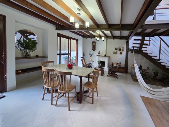 Casa de 4 alcobas en venta en La Aldea, La Estrella, 215 m² · foto 13 de 24