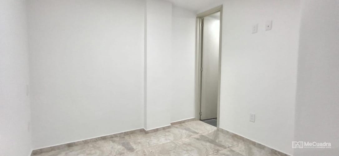 Apartamento de 3 alcobas en venta en Santa Cruz, Girón, 60 m² · foto 11 de 14