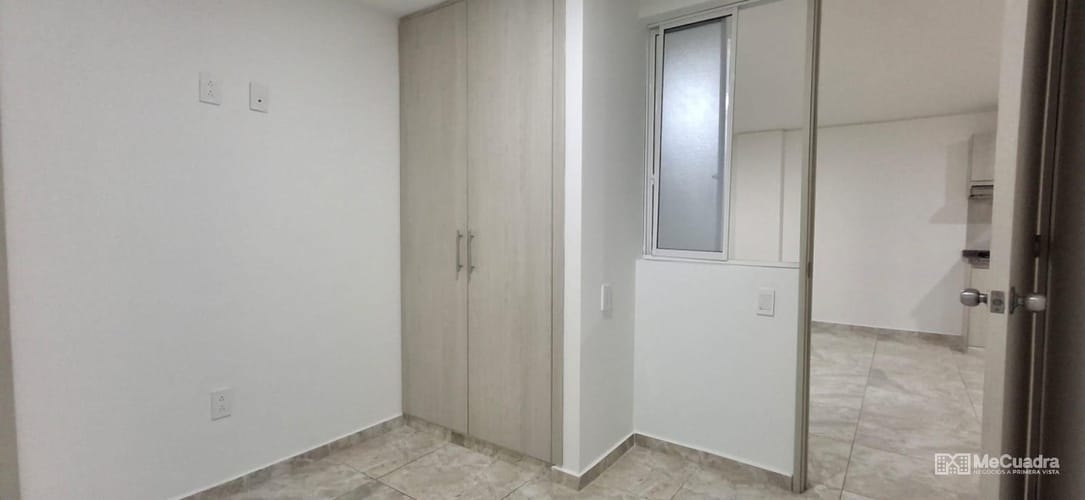 Apartamento de 3 alcobas en venta en Santa Cruz, Girón, 60 m² · foto 12 de 14