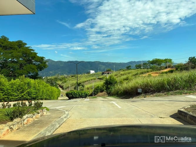 Lote en venta en Ruitoque, Girón, 1110 m² · foto 4 de 11