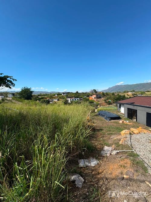 Lote en venta en Ruitoque, Girón, 1110 m² · foto 10 de 11