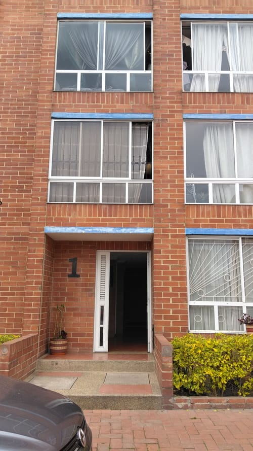 Apartamento de 3 alcobas en arriendo en Santa Helenita, Bogotá, 50 m² · foto 6 de 8