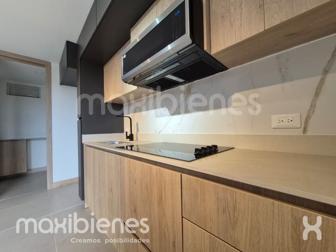 Apartamento de 3 alcobas en venta en La Ceja, 81 m² · foto 2 de 15