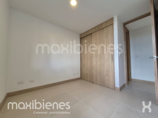 Apartamento de 3 alcobas en venta en La Ceja, 81 m² · foto 9 de 15