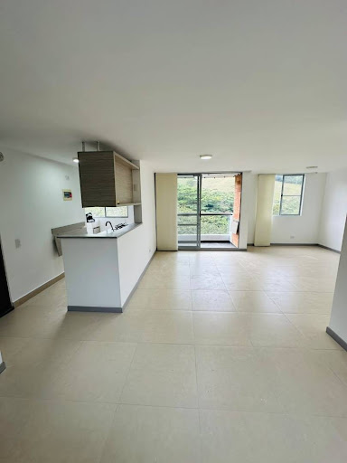 Apartamento en Arriendo en La Cuenca, Envigado