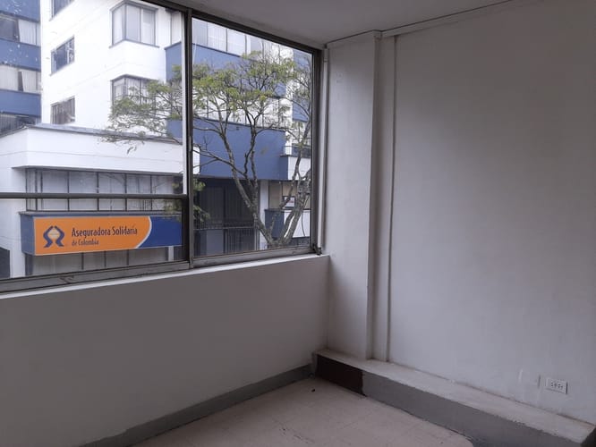 Edificio en venta en Sector Plaza De Bolivar, Pereira, 492 m² · foto 7 de 8