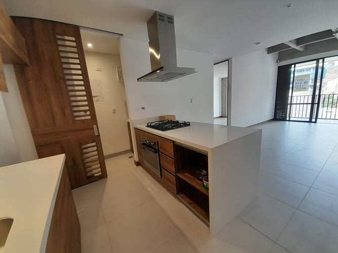 Apartamento de 2 alcobas en arriendo en Villa Carlota, Medellín, 80 m² · foto 6 de 16