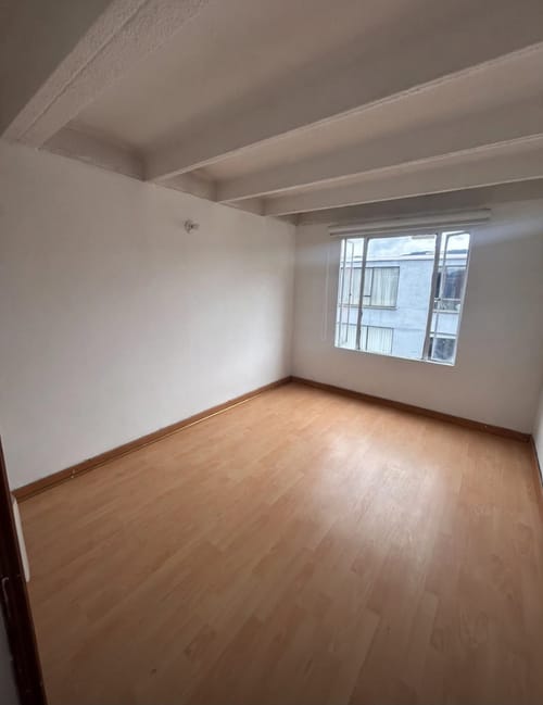 Apartamento de 3 alcobas en arriendo en Ciudad Bachue, Bogotá, 73 m² · foto 4 de 13