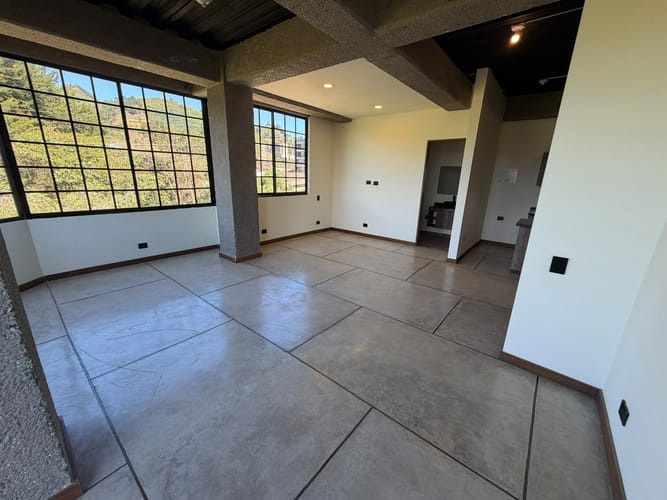 Apartamento de 1 alcoba en venta en La Milagrosa, La Ceja, 67 m² · foto 2 de 14