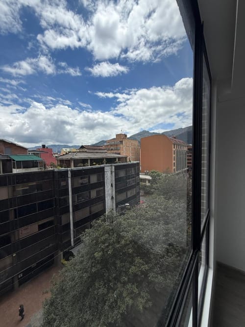 Apartaestudio en arriendo en Lago Gaitan, Bogotá, 22 m² · foto 2 de 15