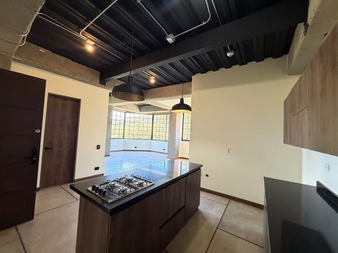 Apartamento de 1 alcoba en venta en La Milagrosa, La Ceja, 67 m² · foto 4 de 14