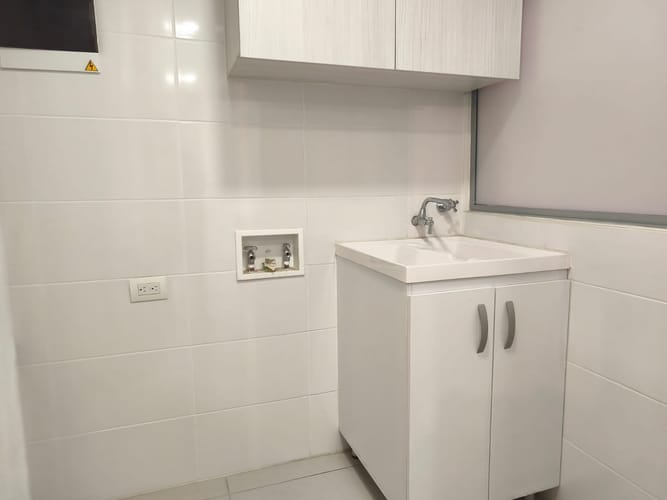 Apartamento de 3 alcobas en arriendo en Loma Del Esmeraldal, Envigado, 98 m² · foto 16 de 18