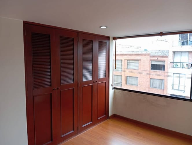 Apartamento de 3 alcobas en venta en El Batán, Bogotá, 76 m² · foto 5 de 24