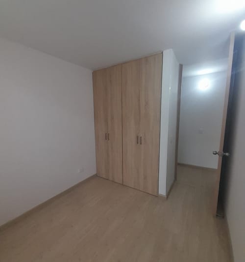 Apartamento de 2 alcobas en arriendo en Prados Del Mirador, Zipaquirá, 57 m² · foto 11 de 17