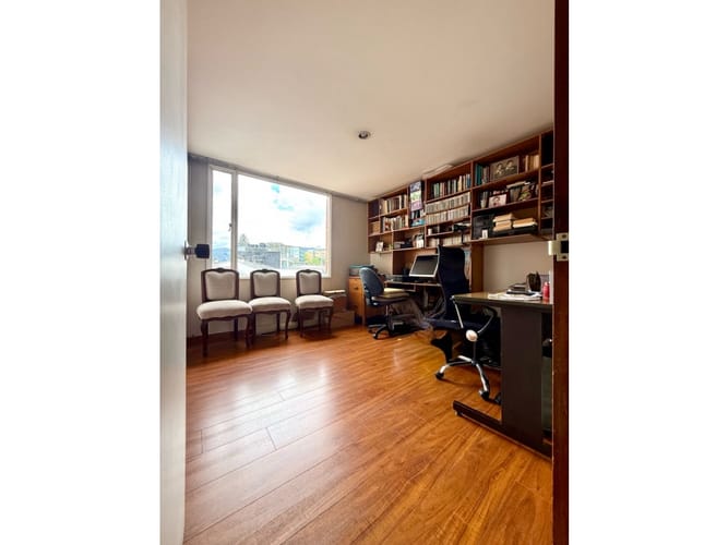 Apartamento de 4 alcobas en venta en Pasadena, Bogotá, 125 m² · foto 8 de 12
