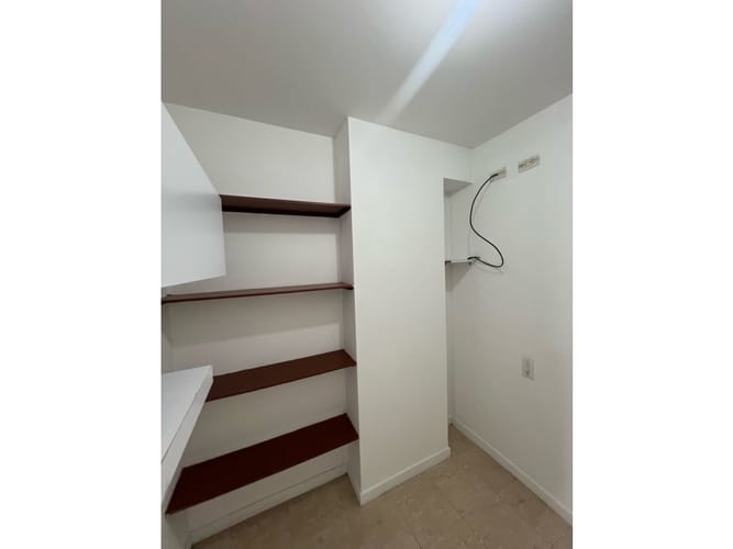 Apartamento de 2 alcobas en arriendo en San Lucas, Medellín, 180 m² · foto 9 de 24